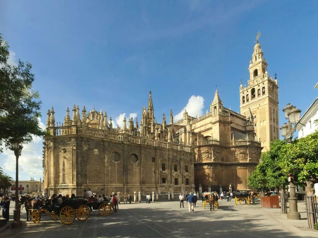 Loft Aire Sevilla Cathedral Eksteriør bilde